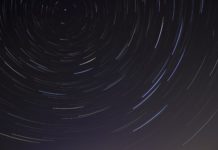 रूसी कहानी – शत्रु- अन्तोन चेखव time lapse photo of stars on night